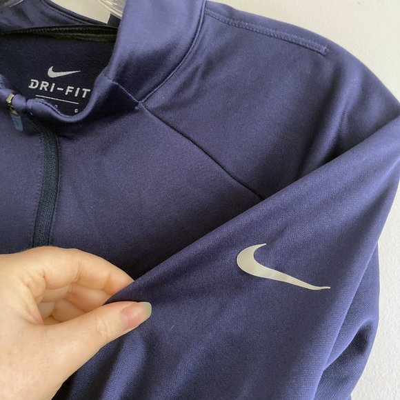 NWOT Nike Dri-FIT 1/4-Zip Running Top with Promotional Logo and Writing - Picture 1 of 6